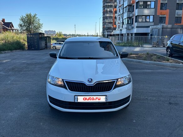 2015 Skoda Rapid I, белый, 690000 рублей - вид 2