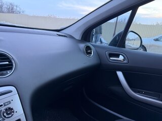 2009 Peugeot 308 I, чёрный, 330000 рублей, вид 4