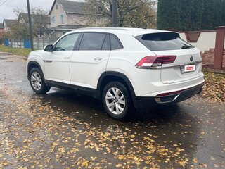 2019 Volkswagen Atlas Cross Sport I, белый, 2200000 рублей, вид 4
