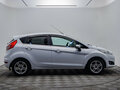 2016 Ford Fiesta Mk6 Рестайлинг, белый - вид 5