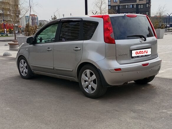2008 Nissan Note I, серебристый - вид 1