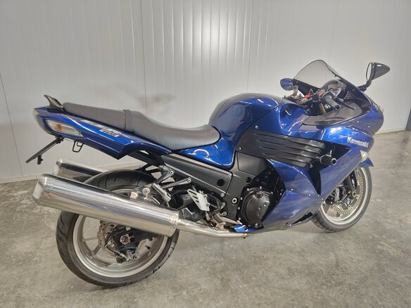 2007 Kawasaki ZZR 1400, синий, 599000 рублей - вид 5