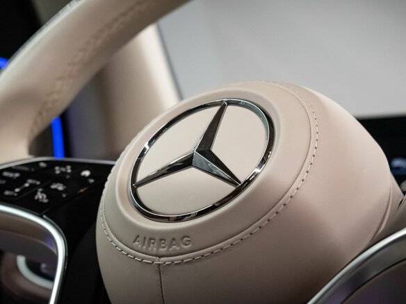 2023 Mercedes-Benz Maybach GLS 600 I Рестайлинг, чёрный, 20594000 рублей - вид 29