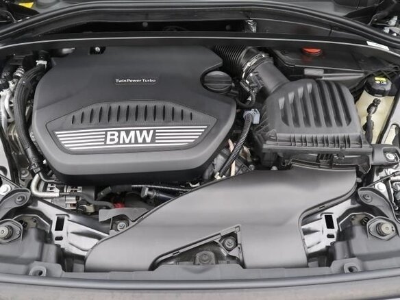 2022 BMW 1 серии 118i III (F40), синий, 1500000 рублей - вид 6