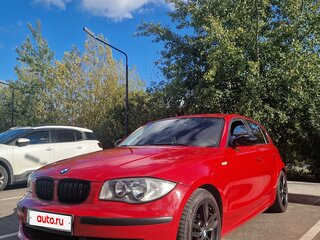 2009 BMW 1 серии 116i I (E81/E82/E87/E88) Рестайлинг, красный, 850000 рублей, вид 1