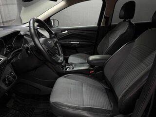 2016 Ford Kuga II Рестайлинг, чёрный, 1359888 рублей, вид 5
