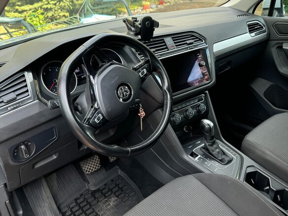 2019 Volkswagen Tiguan II, белый, 1949000 рублей - вид 8