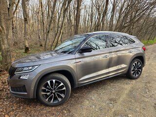 2023 Skoda Kodiaq GT, серый, 3600000 рублей, вид 5