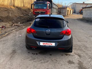 2011 Opel Astra J, серый, 740000 рублей, вид 3