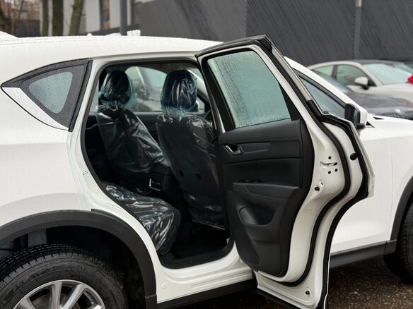 2026 Mazda CX-5 II Рестайлинг, белый, 3390000 рублей - вид 17