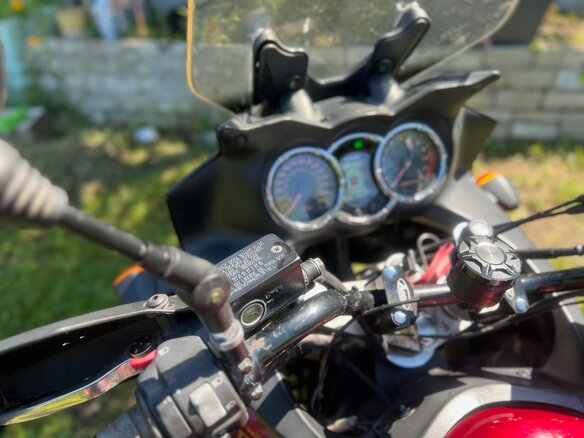 2006 Suzuki V-Strom 1000, красный, 500000 рублей - вид 6