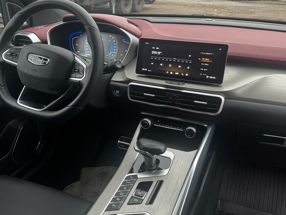2024 Geely Coolray I, серый, 2100000 рублей - вид 22