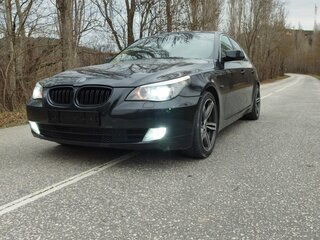 2008 BMW 5 серии 525i V (E60/E61) Рестайлинг, чёрный, 1330000 рублей, вид 1