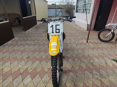 1995 Suzuki RM 125, жёлтый, 180000 рублей, вид 2