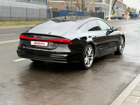 2022 Audi A7 55 TFSI II (4K), чёрный, 6000000 рублей - вид 5