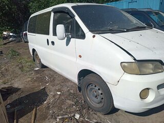2000 Hyundai H-1 I, белый, 170000 рублей, вид 2
