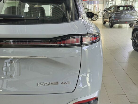 2025 Changan CS75 Plus IV, серый, 4339900 рублей - вид 7