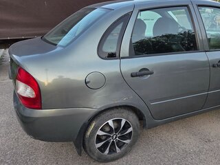 2010 Lada (ВАЗ) Kalina I, серый, 180000 рублей, вид 5