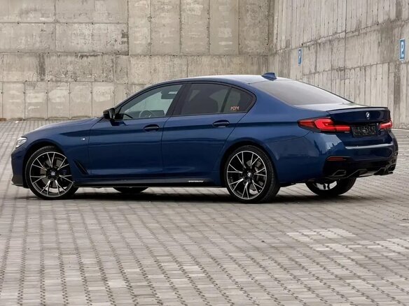 2020 BMW 5 серии 530d xDrive VII (G30/G31/G38) Рестайлинг, синий, 5000000 рублей - вид 18