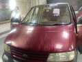 1993 Nissan Largo III (W30), красный, 400000 рублей - вид 1