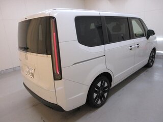 2022 Honda Stepwgn VI, белый, 2168000 рублей, вид 2