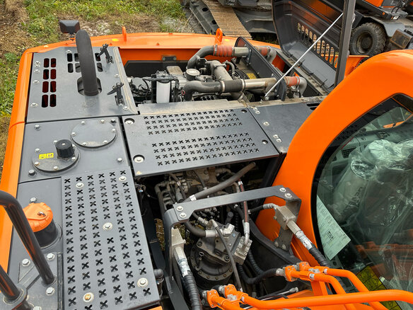 2023 Develon DX180, оранжевый, 12990000 рублей - вид 11