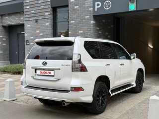 2022 Lexus GX 460 II Рестайлинг 2, белый, 8400000 рублей, вид 4