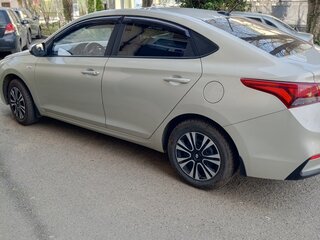 2018 Hyundai Solaris II, бежевый, 1170000 рублей, вид 4