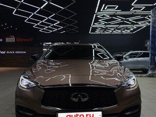 2017 Infiniti QX30, бежевый, 2700000 рублей, вид 1