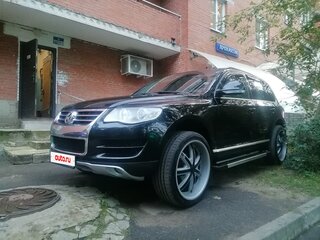 2008 Volkswagen Touareg I Рестайлинг, чёрный, 1200000 рублей, вид 2