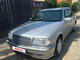 1998 Mercedes-Benz C-Класс 200 I (W202) Рестайлинг, белый, 580000 рублей, вид 2