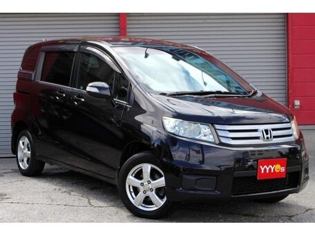 2012 Honda Freed Spike I Рестайлинг, чёрный, 720000 рублей, вид 1