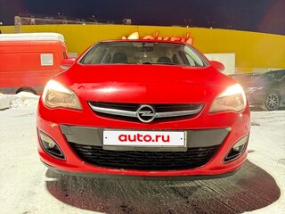 2014 Opel Astra J Рестайлинг, красный, 800000 рублей, вид 1