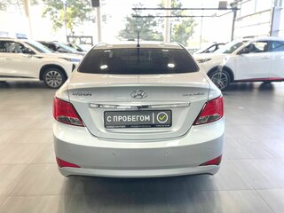 2014 Hyundai Solaris I Рестайлинг, серебристый, 1049900 рублей, вид 5
