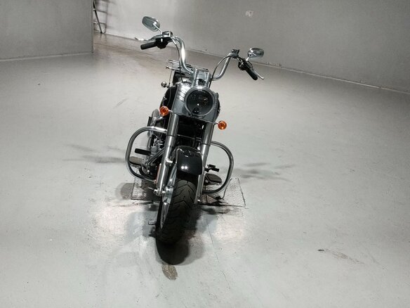 2017 Harley-Davidson Fat Boy, чёрный, 1132000 рублей - вид 3