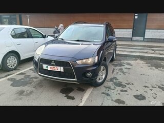 2011 Mitsubishi Outlander II Рестайлинг, синий, 888888 рублей, вид 1