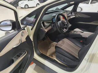 2025 BYD Dolphin 44.9 kWh I, белый, 1520000 рублей, вид 5