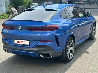 2020 BMW X6 40i III (G06), синий, 7290000 рублей, вид 4
