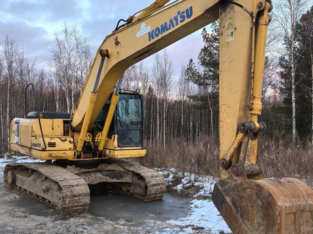 2007 Komatsu PC200-7, жёлтый, 2600000 рублей, вид 1