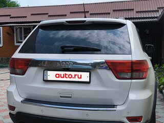 2010 Jeep Grand Cherokee IV (WK2), белый, 1690000 рублей, вид 5