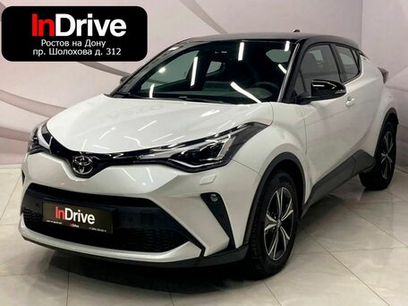 2022 Toyota C-HR I Рестайлинг, белый, 2800000 рублей, вид 3