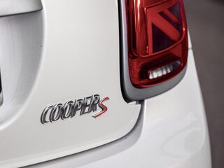 2022 Mini Hatch Cooper S III (F55/F56) Рестайлинг 2, серый, 3950000 рублей, вид 5
