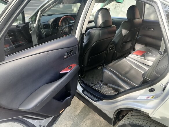 2010 Lexus RX 450h III, серебристый, 2399999 рублей - вид 15