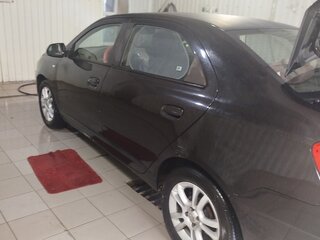 2013 Chevrolet Cobalt II, чёрный, 700000 рублей, вид 4