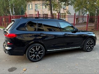 2020 BMW X7 30d I (G07), синий, 7500000 рублей, вид 5