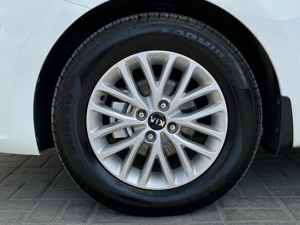 2019 Kia Rio IV, белый - вид 13