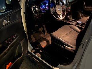 2018 Kia Sportage IV, белый, 2400000 рублей, вид 5