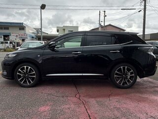 2020 Toyota Harrier III (XU60) Рестайлинг, чёрный, 1720000 рублей, вид 3