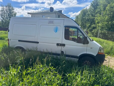 2009 Renault Master, белый, 750000 рублей, вид 4