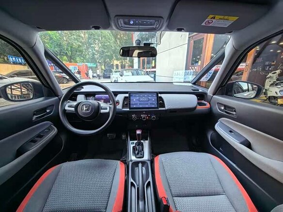 2022 Honda Life Crosstar VI, белый, 1600000 рублей - вид 2